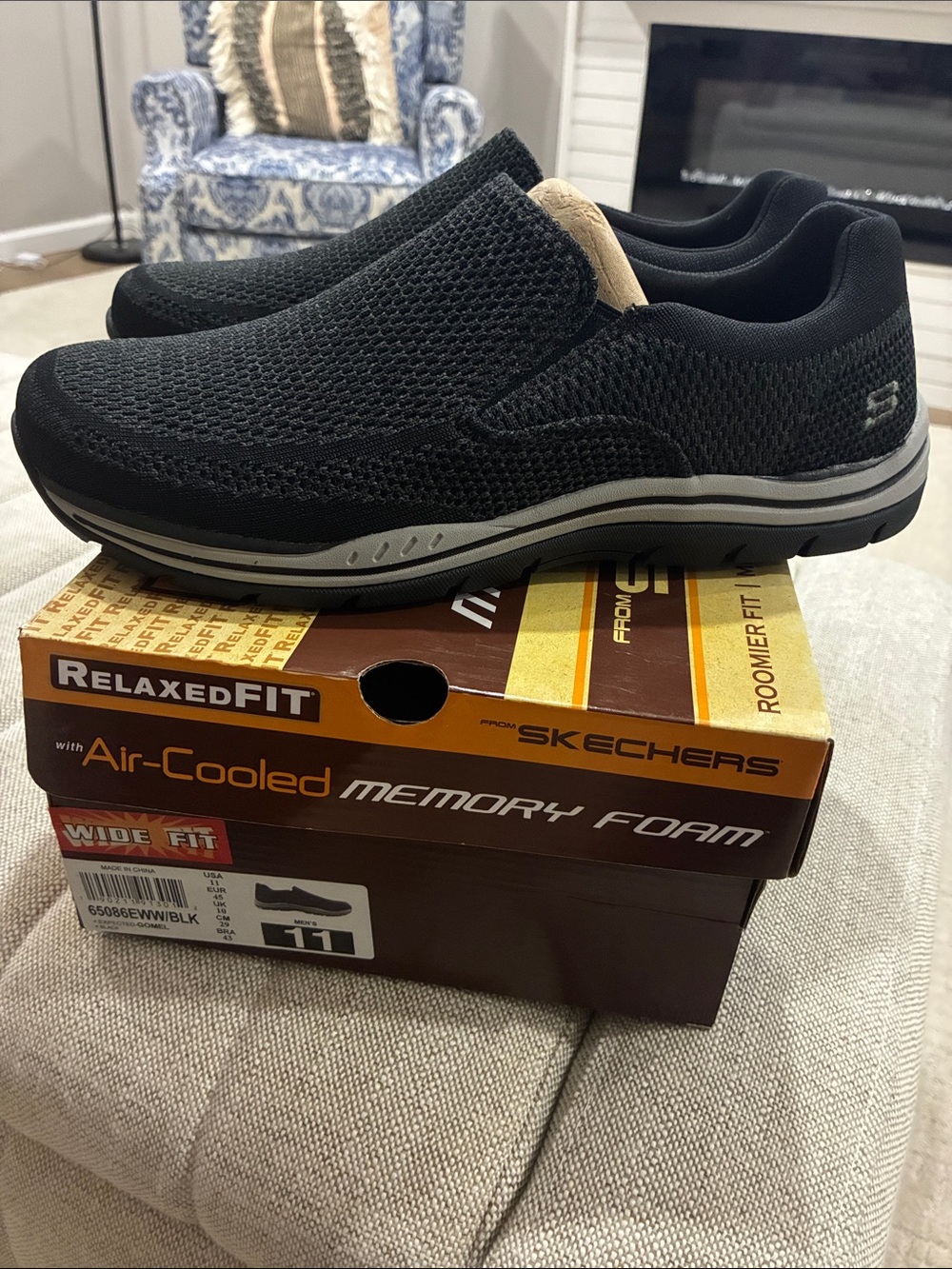 Skechers Men's Black Mesh Slip-On Loafers with Gray Trim